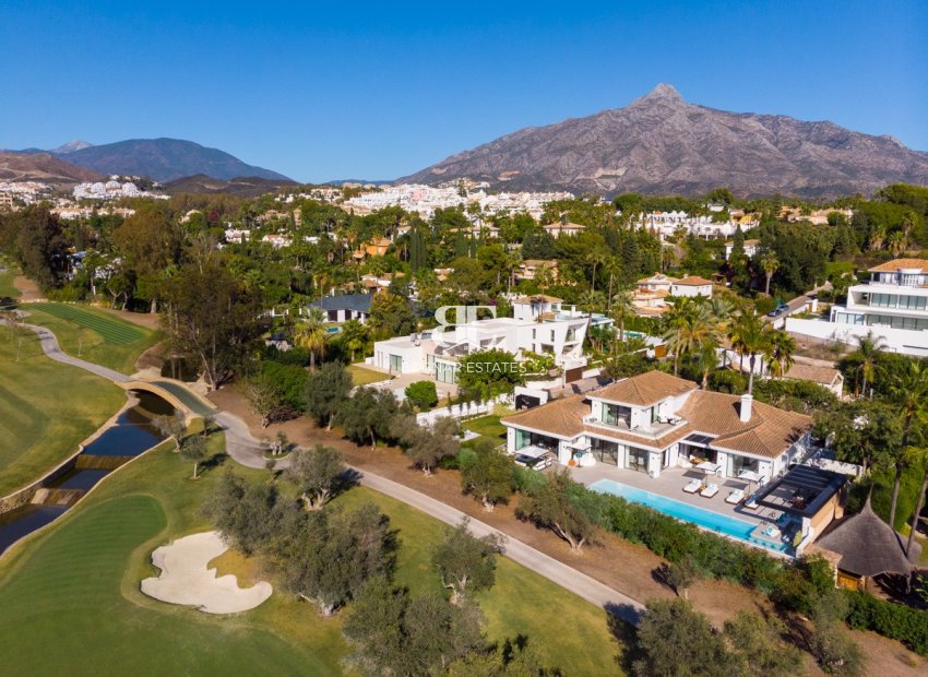 Herverkoop - Villa -
Marbella - Nueva Andalucía
