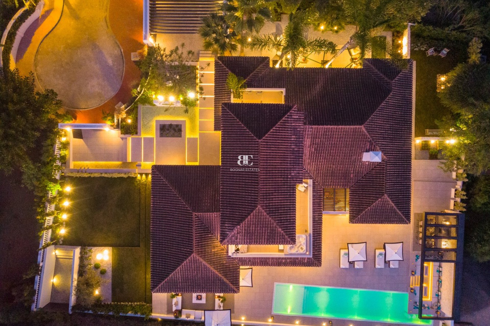 Herverkoop - Villa -
Marbella - Nueva Andalucía