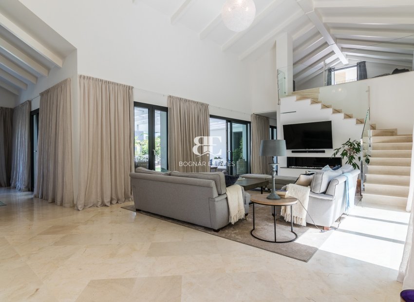 Herverkoop - Villa -
Marbella - Nueva Andalucía