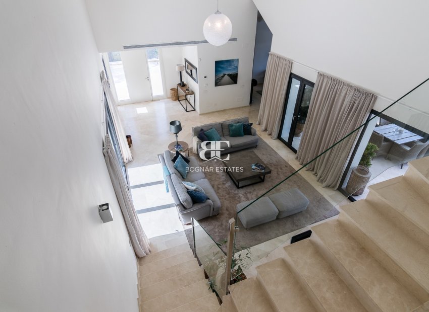 Herverkoop - Villa -
Marbella - Nueva Andalucía