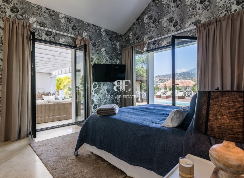 Herverkoop - Villa -
Marbella - Nueva Andalucía