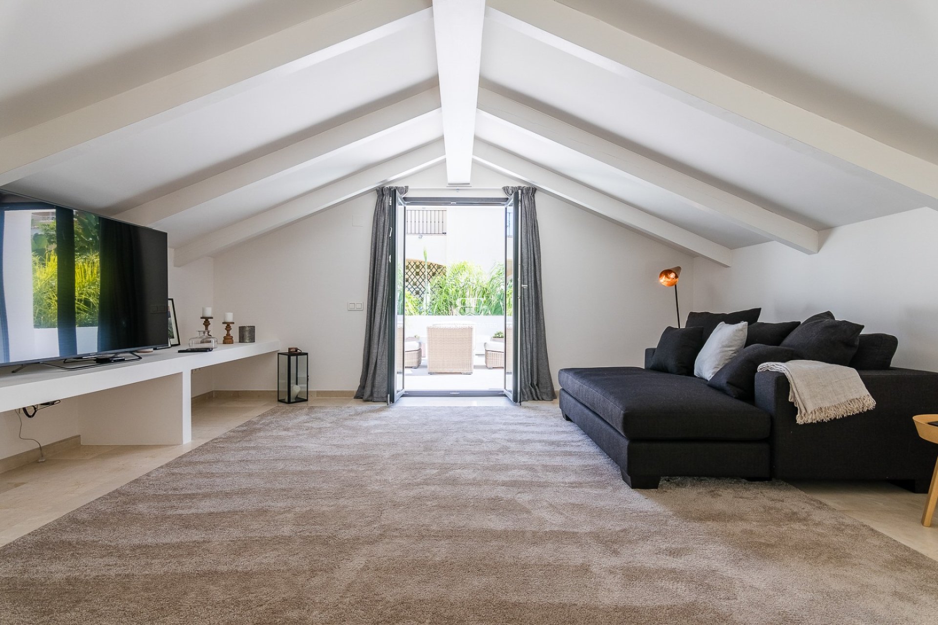 Herverkoop - Villa -
Marbella - Nueva Andalucía