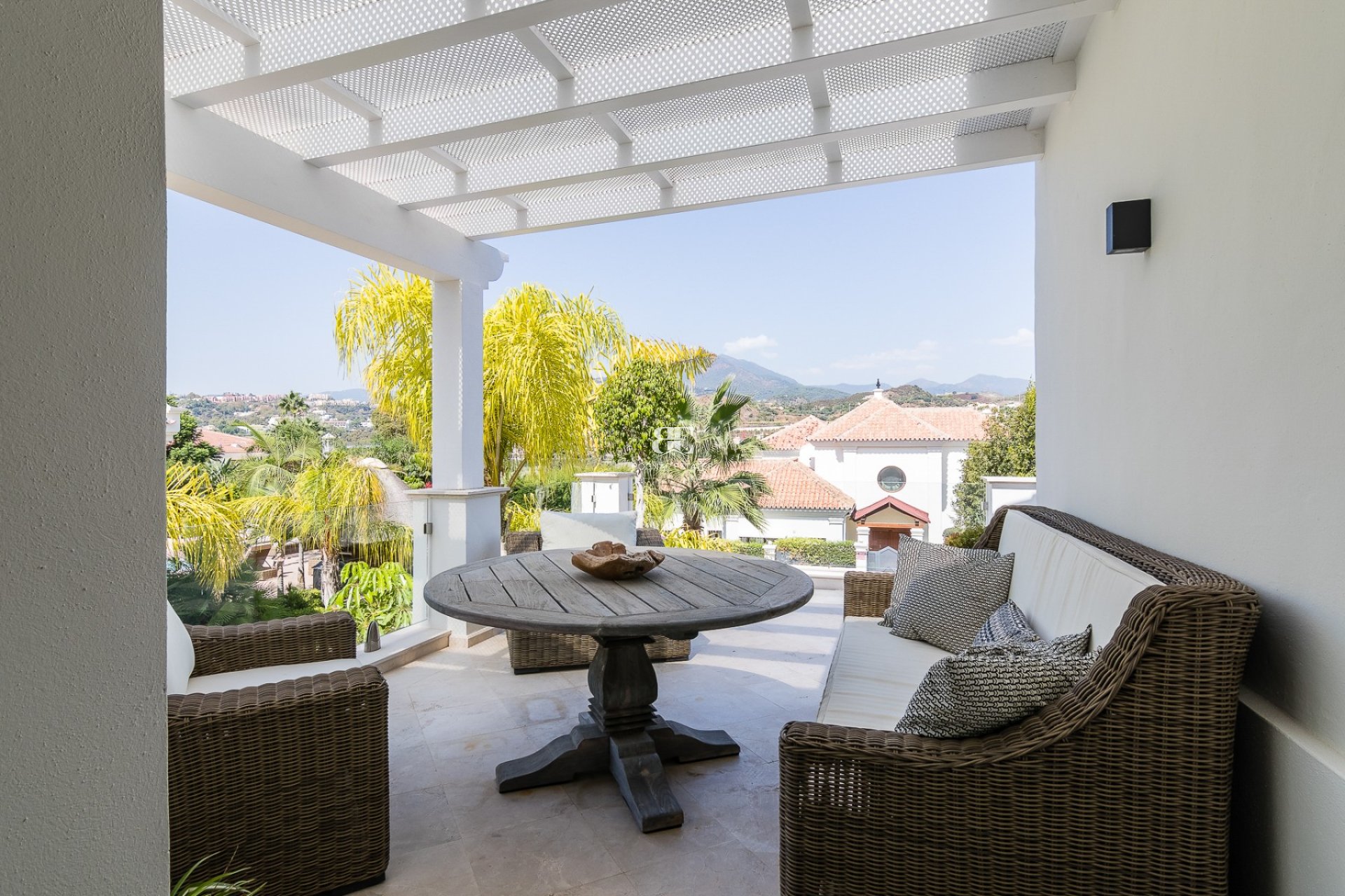 Herverkoop - Villa -
Marbella - Nueva Andalucía