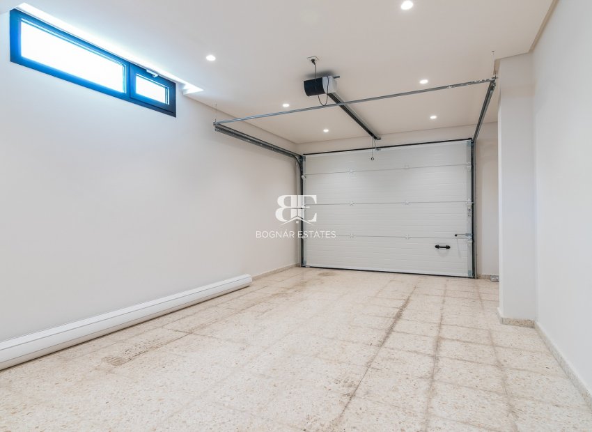 Herverkoop - Villa -
Marbella - Nueva Andalucía