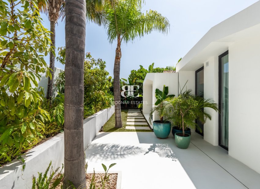 Herverkoop - Villa -
Marbella - Nueva Andalucía