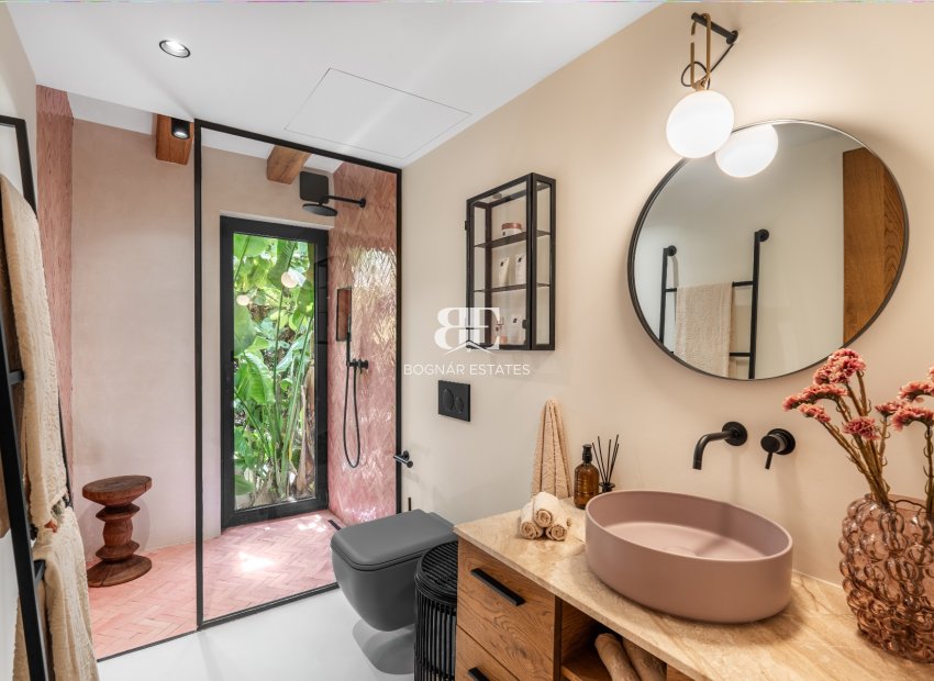 Herverkoop - Villa -
Marbella - Nueva Andalucía