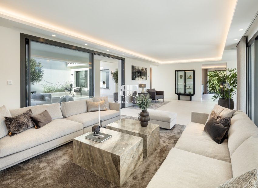 Herverkoop - Villa -
Marbella - Nueva Andalucía