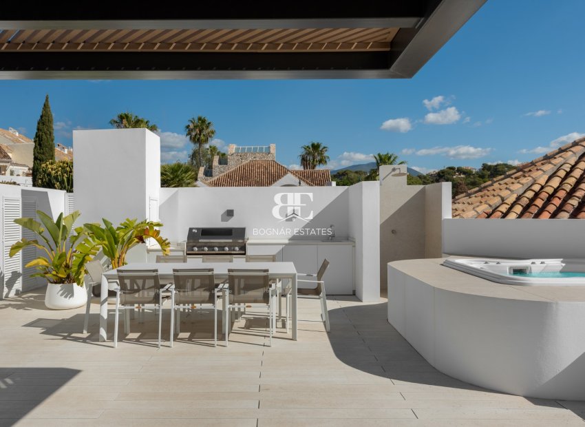 Herverkoop - Villa -
Marbella - Nueva Andalucía