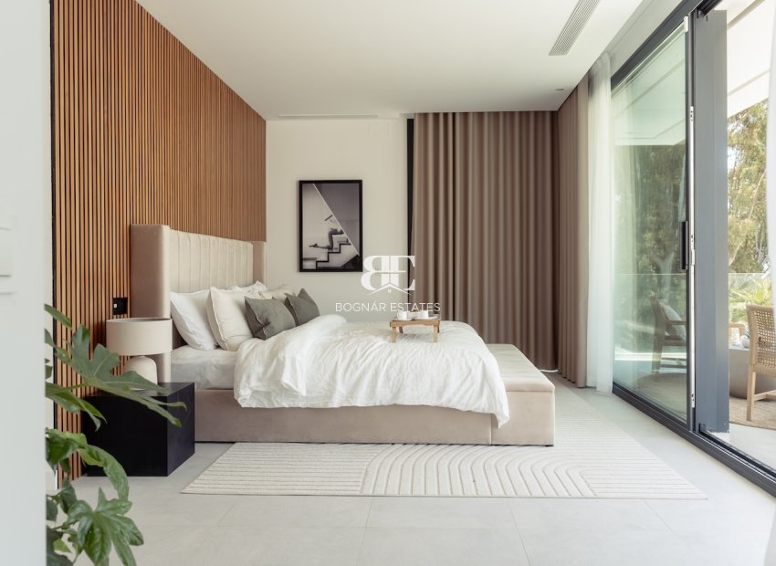 Herverkoop - Villa -
Marbella - Nueva Andalucía