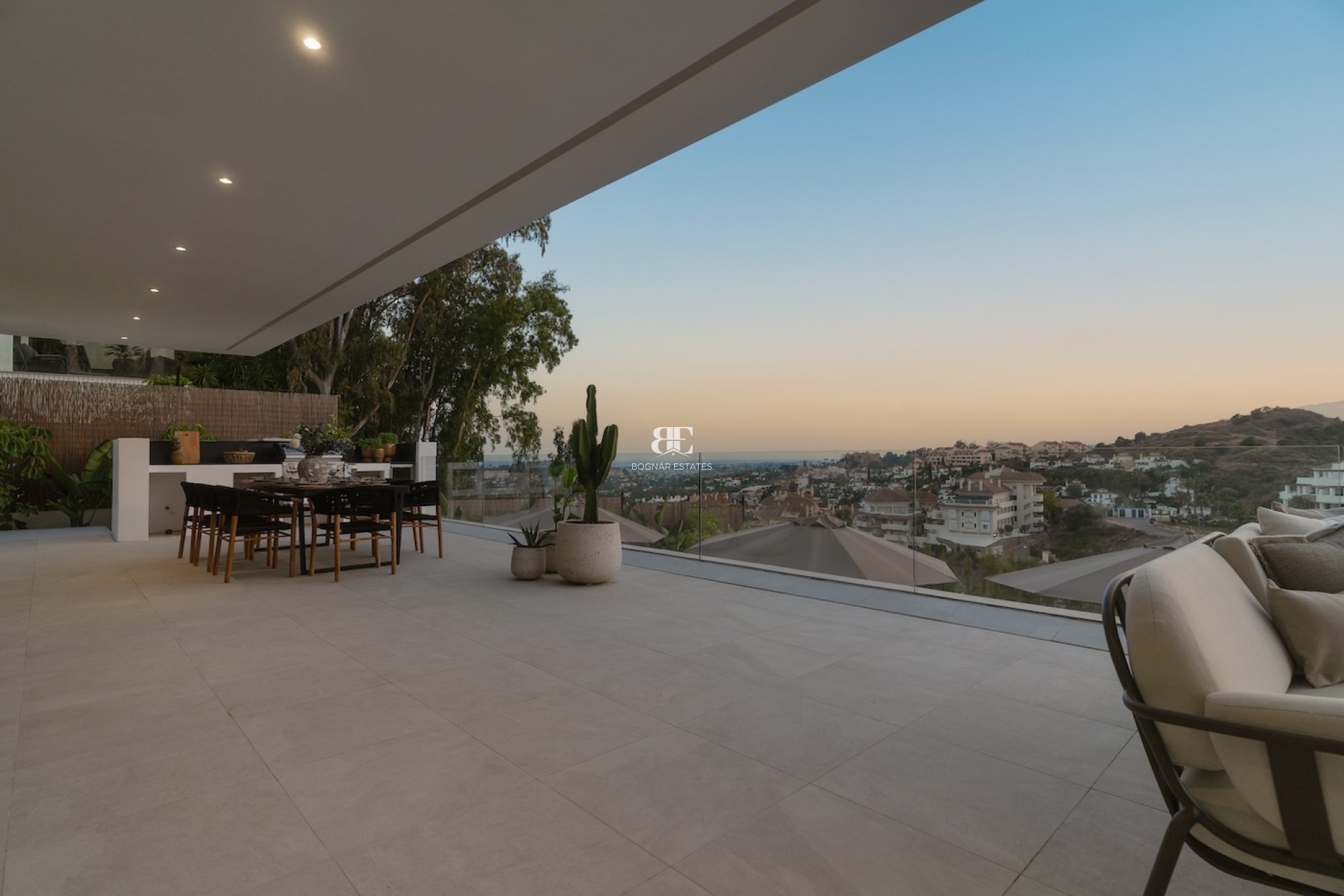 Herverkoop - Villa -
Marbella - Nueva Andalucía