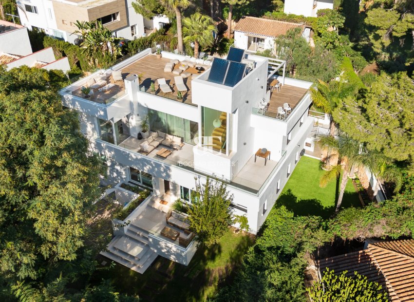 Herverkoop - Villa -
Marbella - Nueva Andalucía