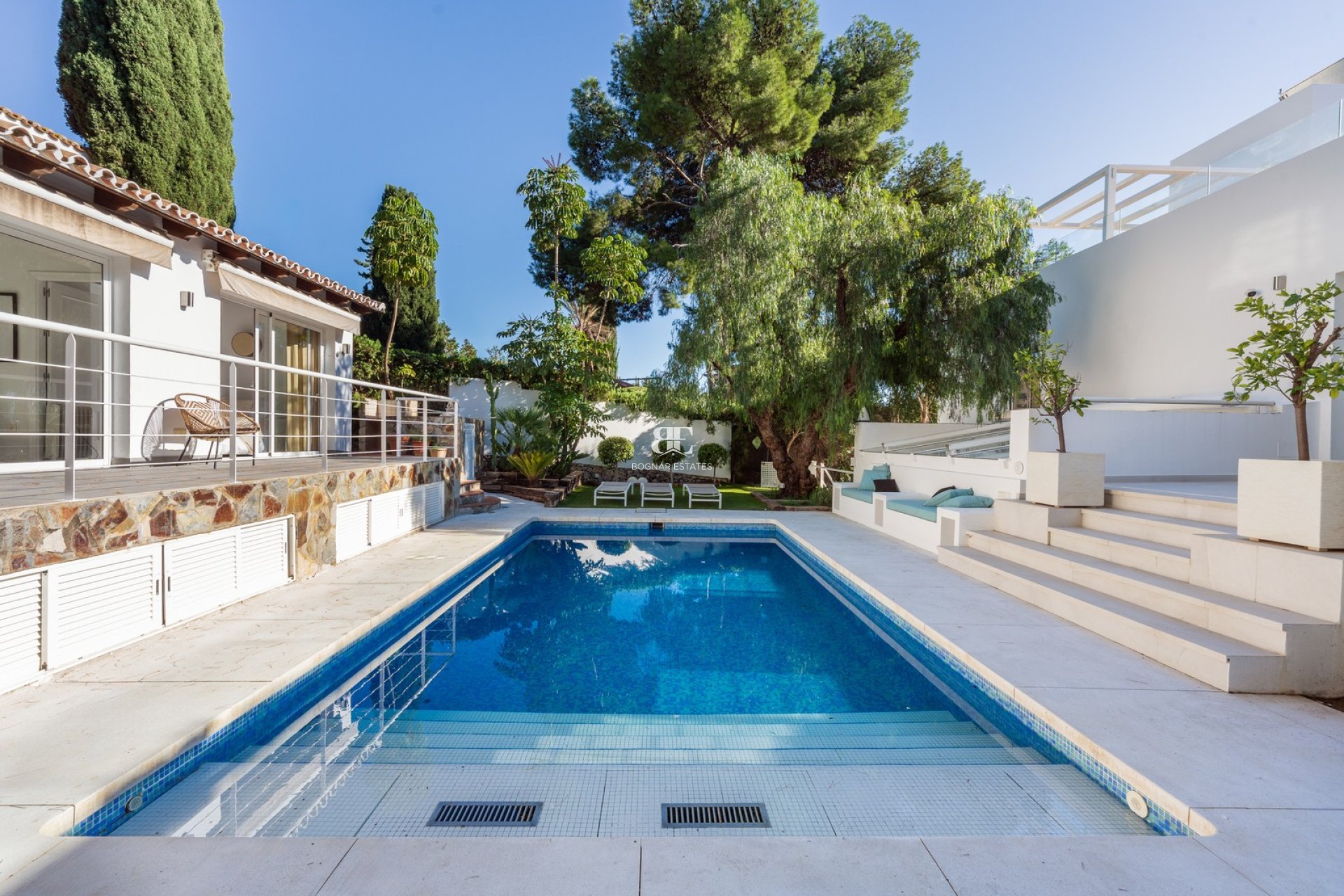 Herverkoop - Villa -
Marbella - Nueva Andalucía