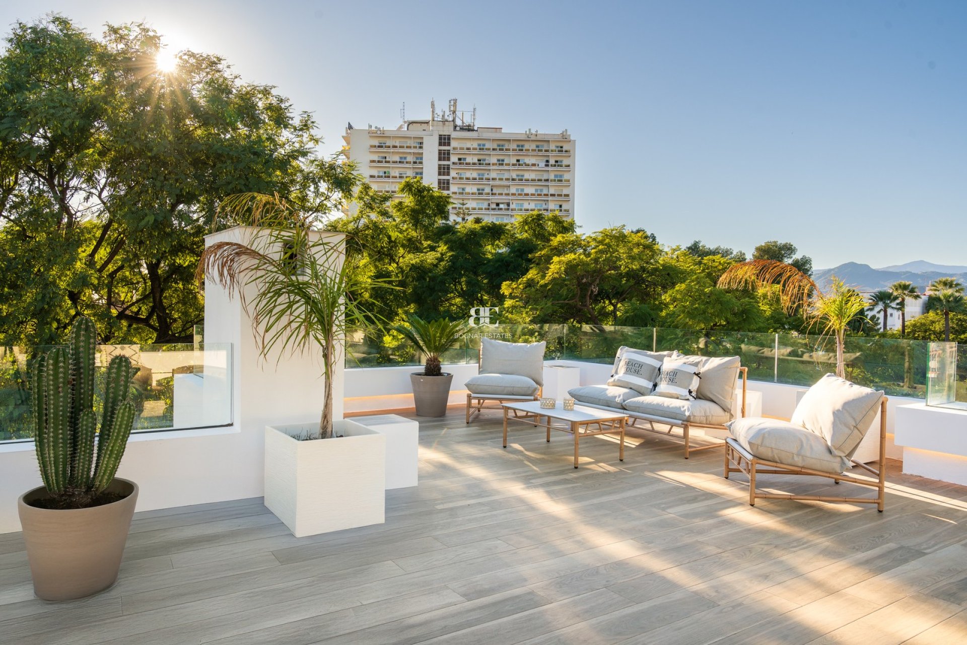 Herverkoop - Villa -
Marbella - Nueva Andalucía