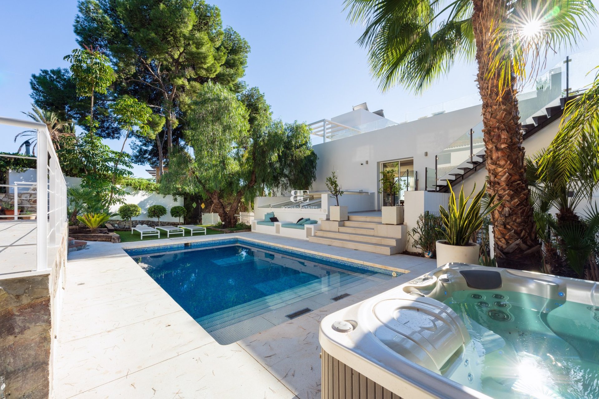 Herverkoop - Villa -
Marbella - Nueva Andalucía