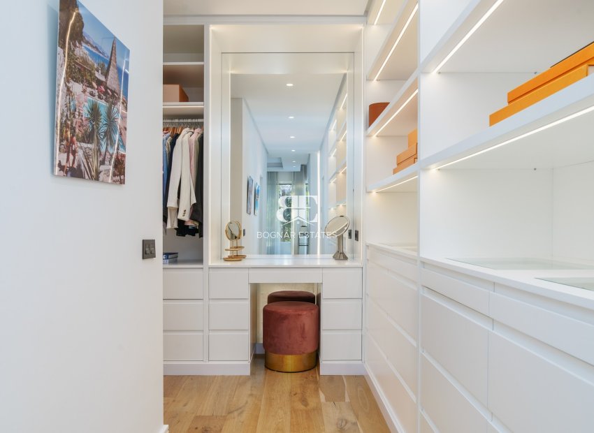 Herverkoop - Villa -
Marbella - Nueva Andalucía