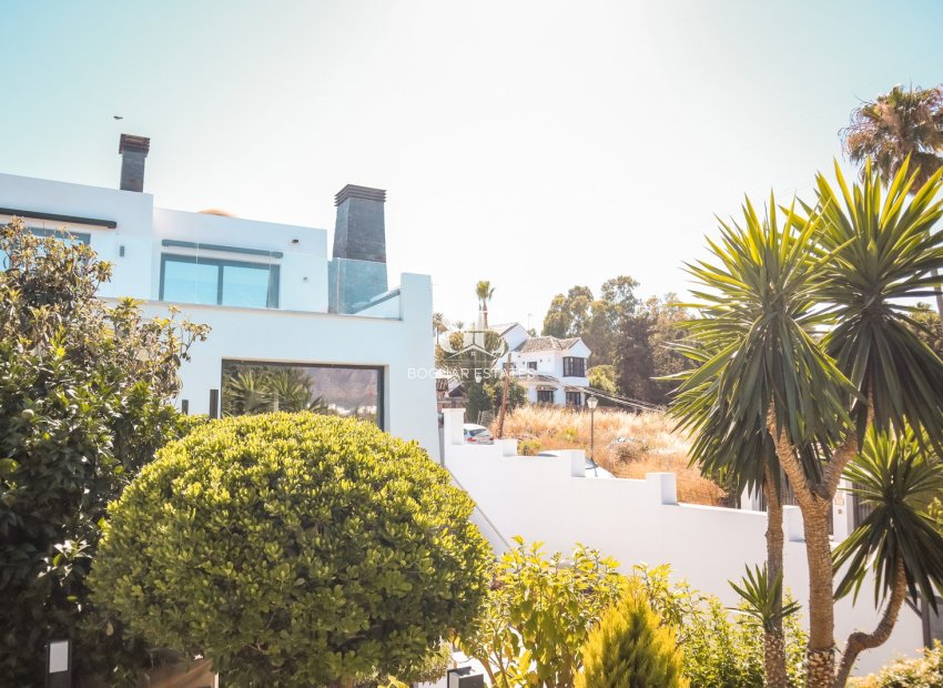 Herverkoop - Villa -
Marbella - Nueva Andalucía