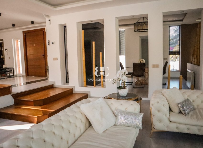 Herverkoop - Villa -
Marbella - Nueva Andalucía