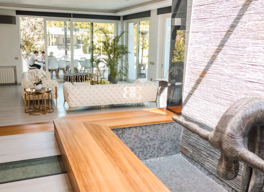 Herverkoop - Villa -
Marbella - Nueva Andalucía