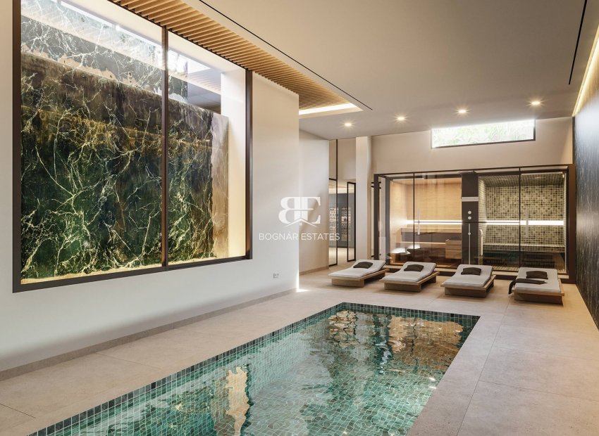 Herverkoop - Villa -
Marbella - Puerto Banús