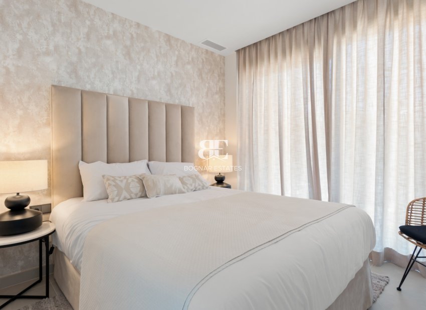 Herverkoop - Villa -
Marbella - Puerto Banús