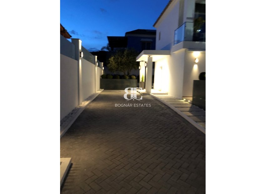 Herverkoop - Villa -
Marbella - San Pedro de Alcantara