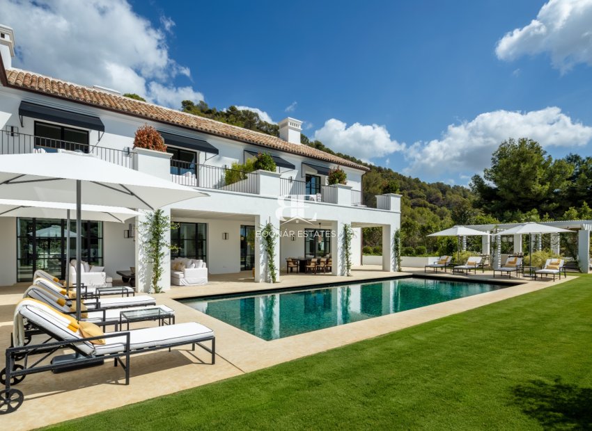 Herverkoop - Villa -
Marbella - Sierra Blanca