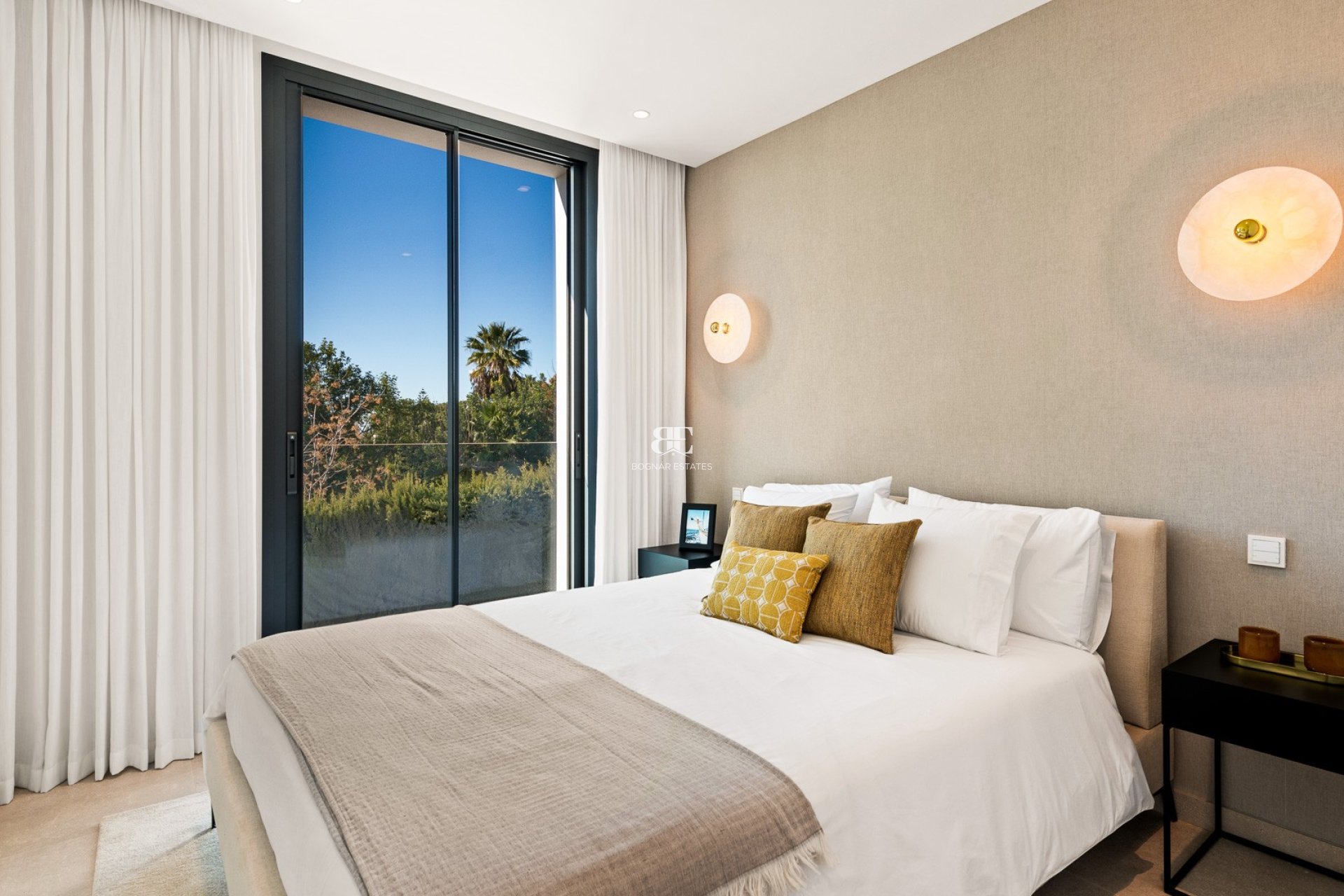 Herverkoop - Villa -
Marbella - Sierra Blanca