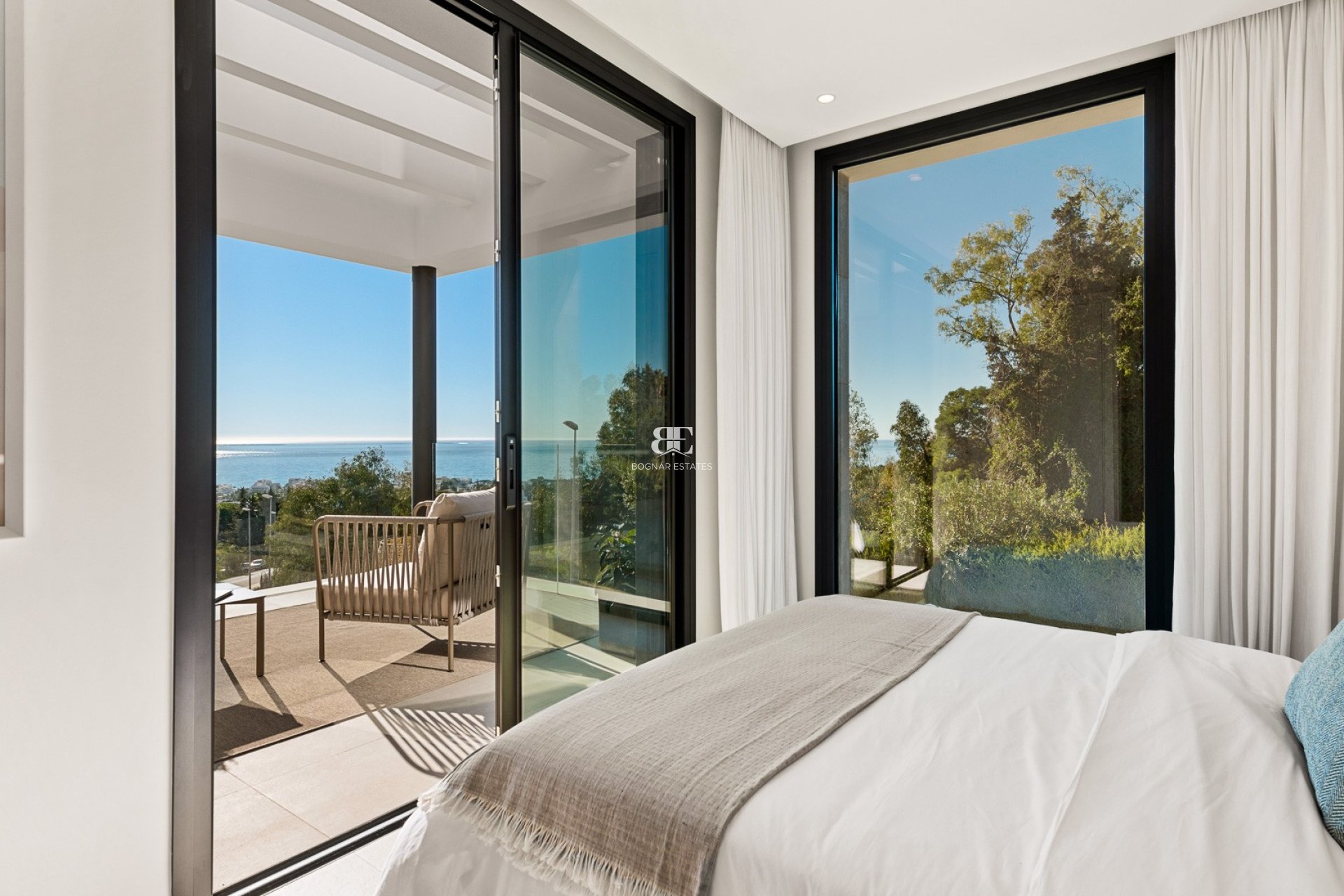 Herverkoop - Villa -
Marbella - Sierra Blanca