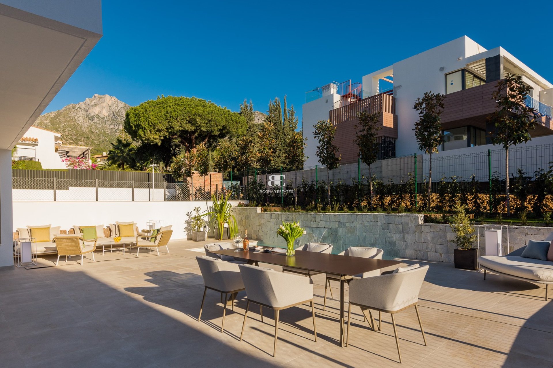 Herverkoop - Villa -
Marbella - Sierra Blanca
