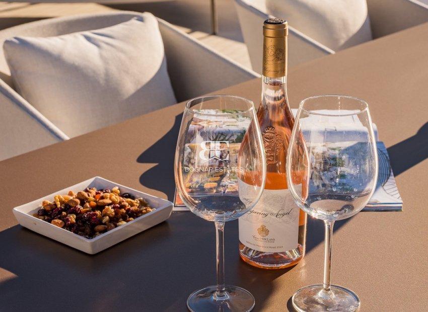 Herverkoop - Villa -
Marbella - Sierra Blanca