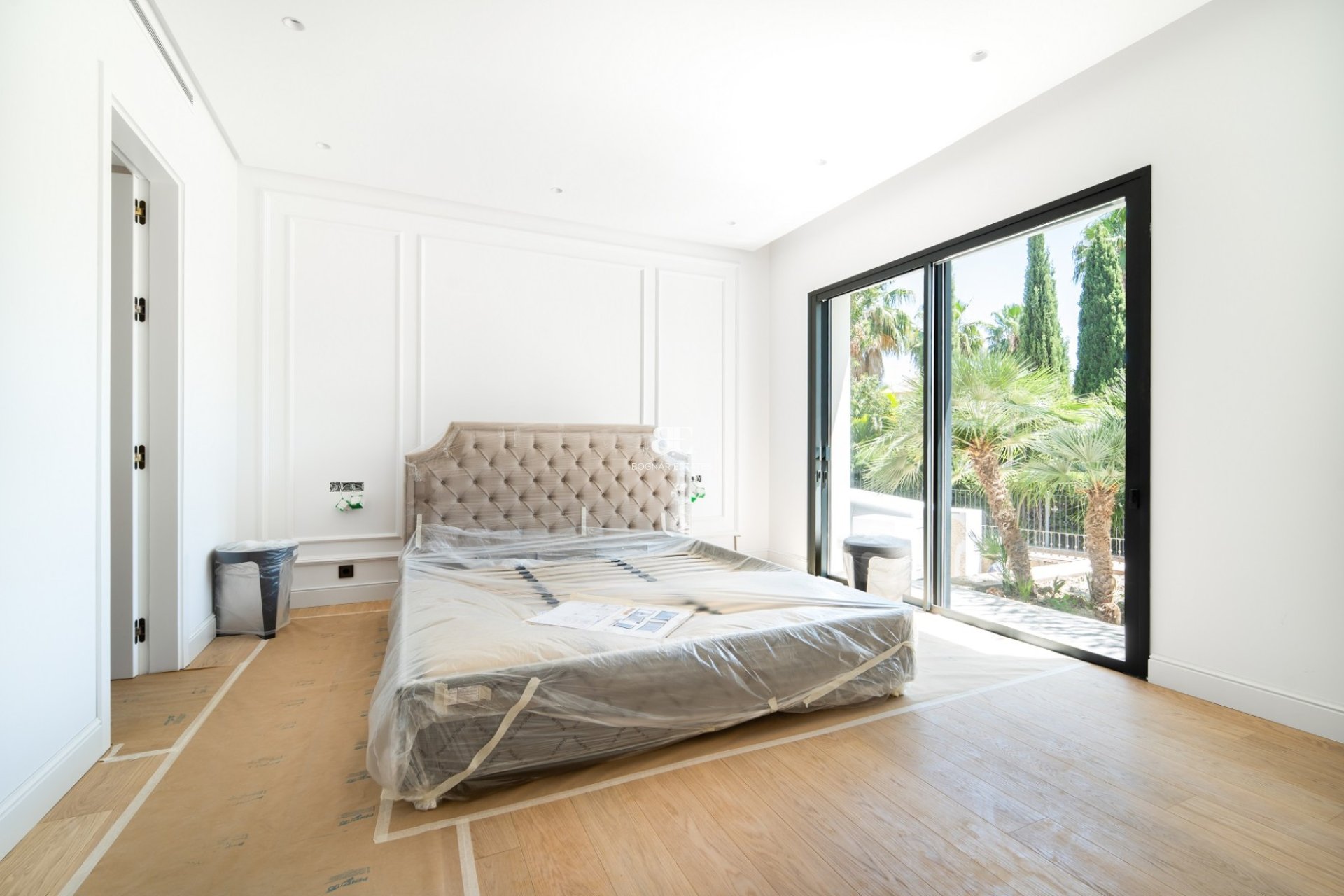 Herverkoop - Villa -
Marbella - Sierra Blanca