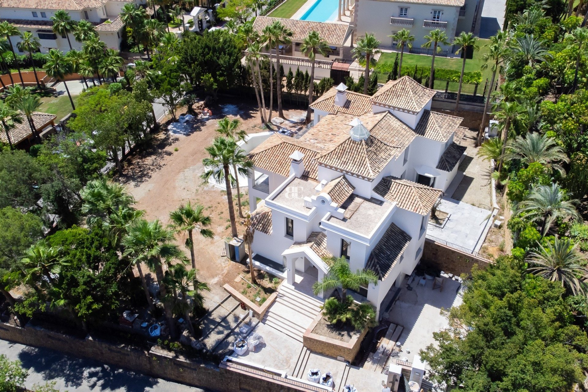 Herverkoop - Villa -
Marbella - Sierra Blanca