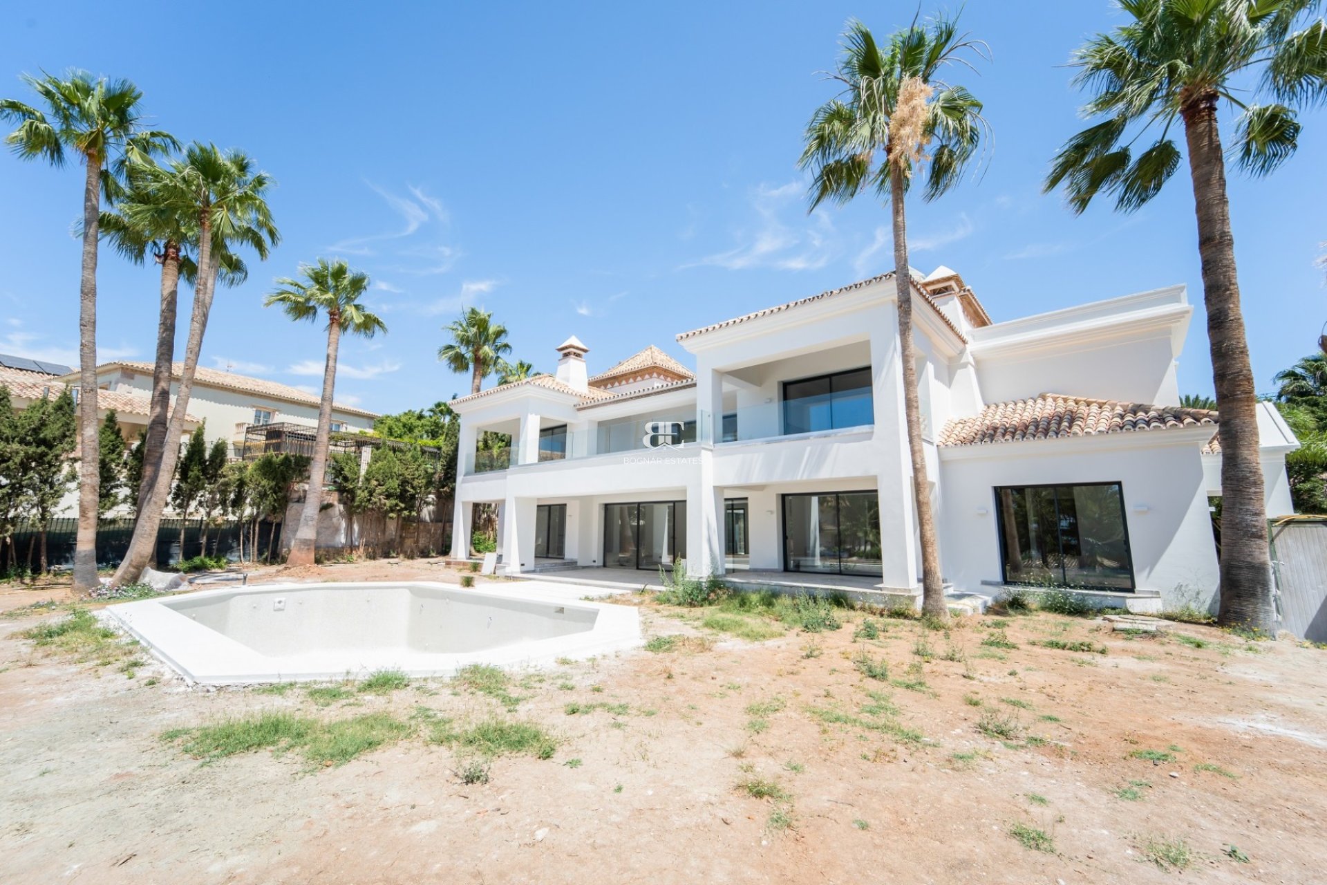 Herverkoop - Villa -
Marbella - Sierra Blanca