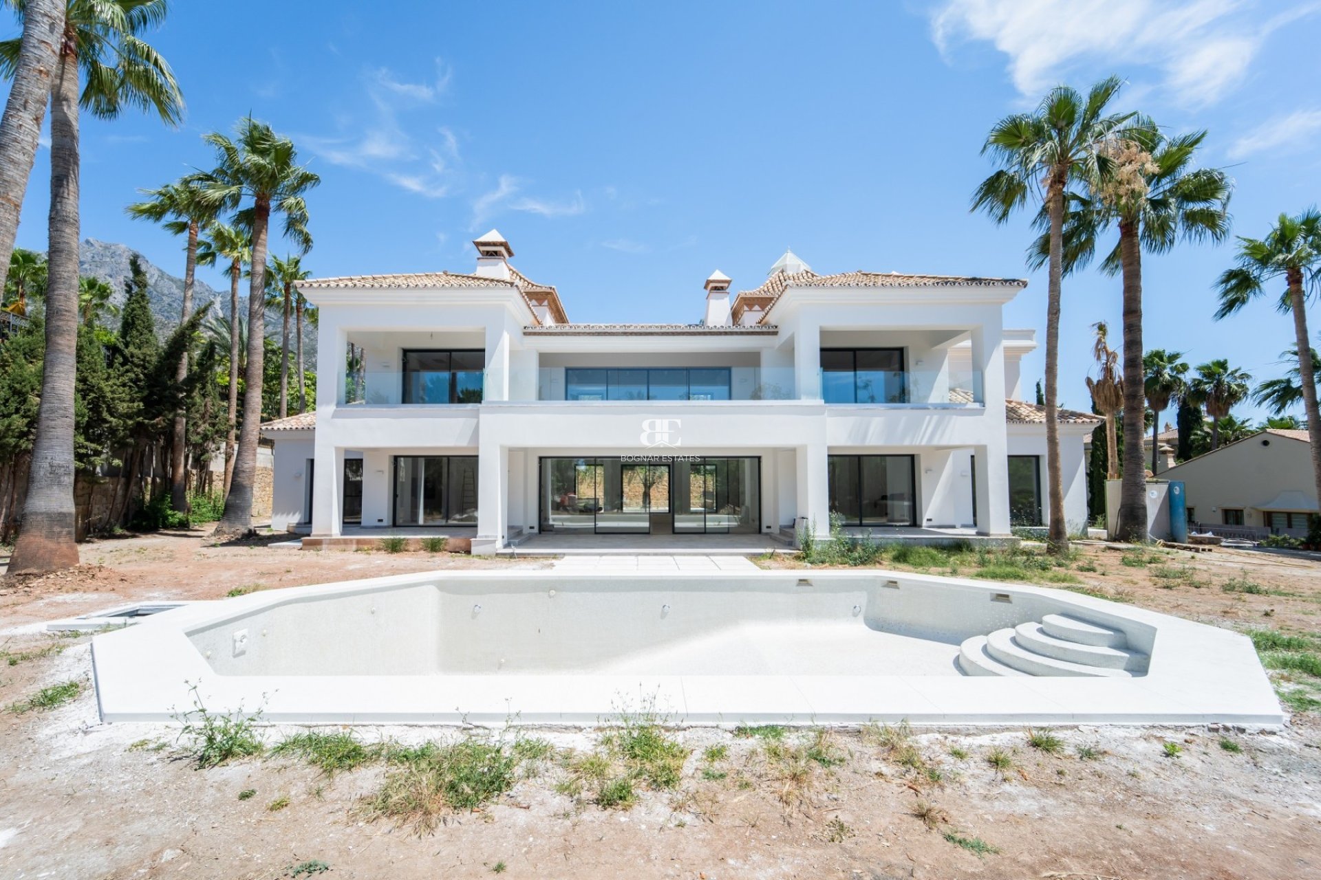 Herverkoop - Villa -
Marbella - Sierra Blanca
