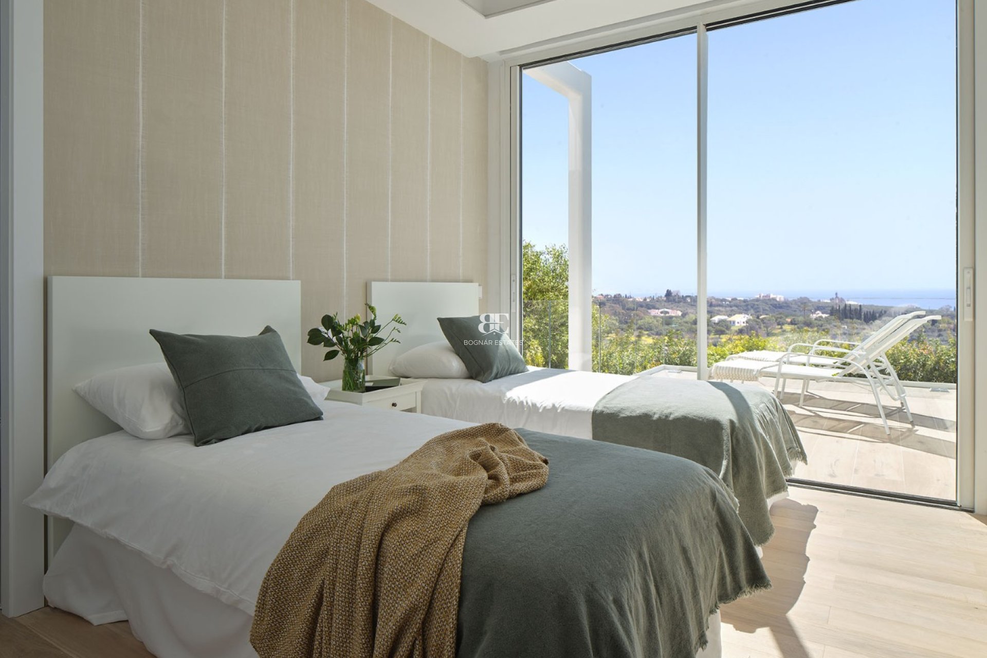 Herverkoop - Villa -
Marbella - Sierra Blanca