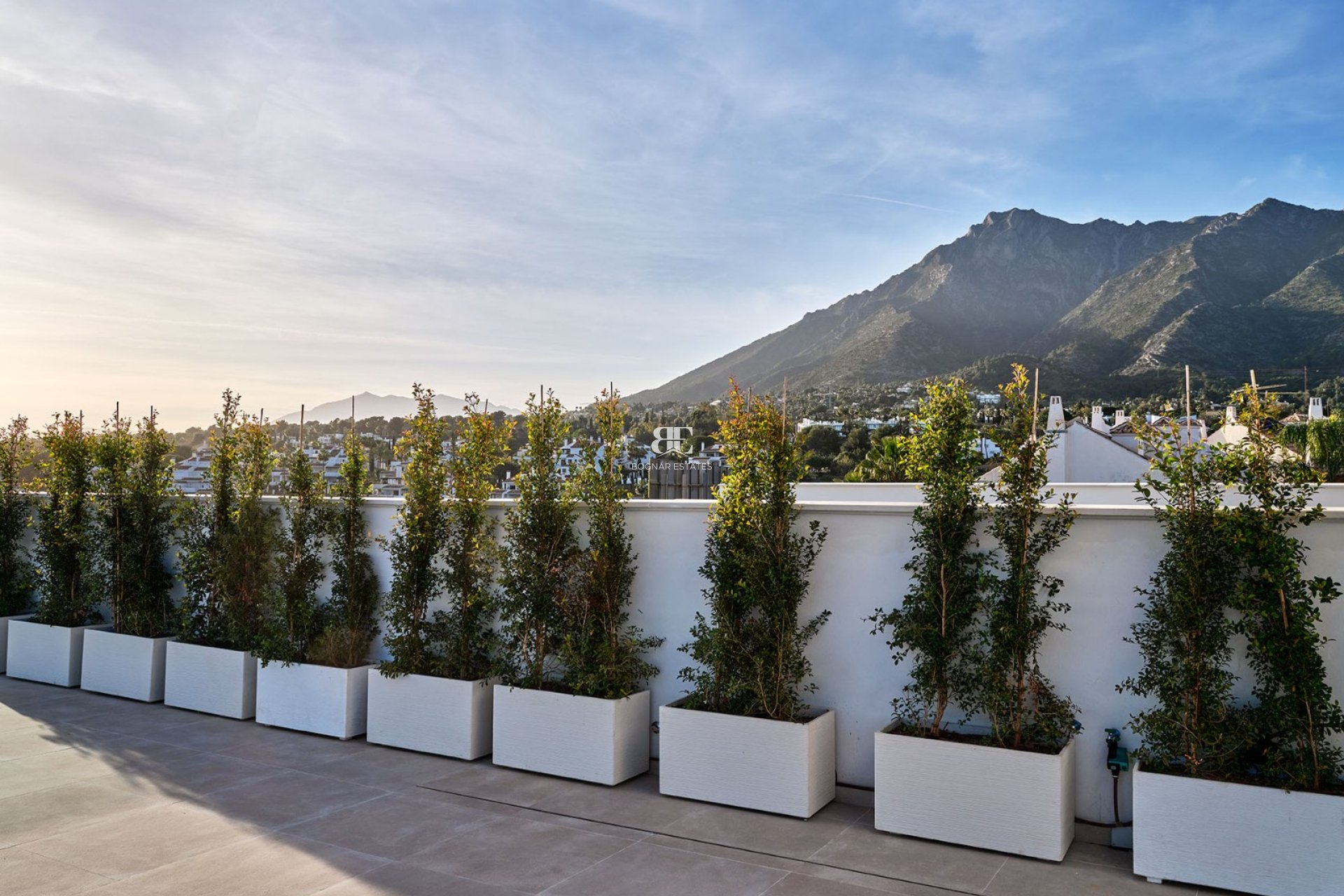 Herverkoop - Villa -
Marbella - Sierra Blanca