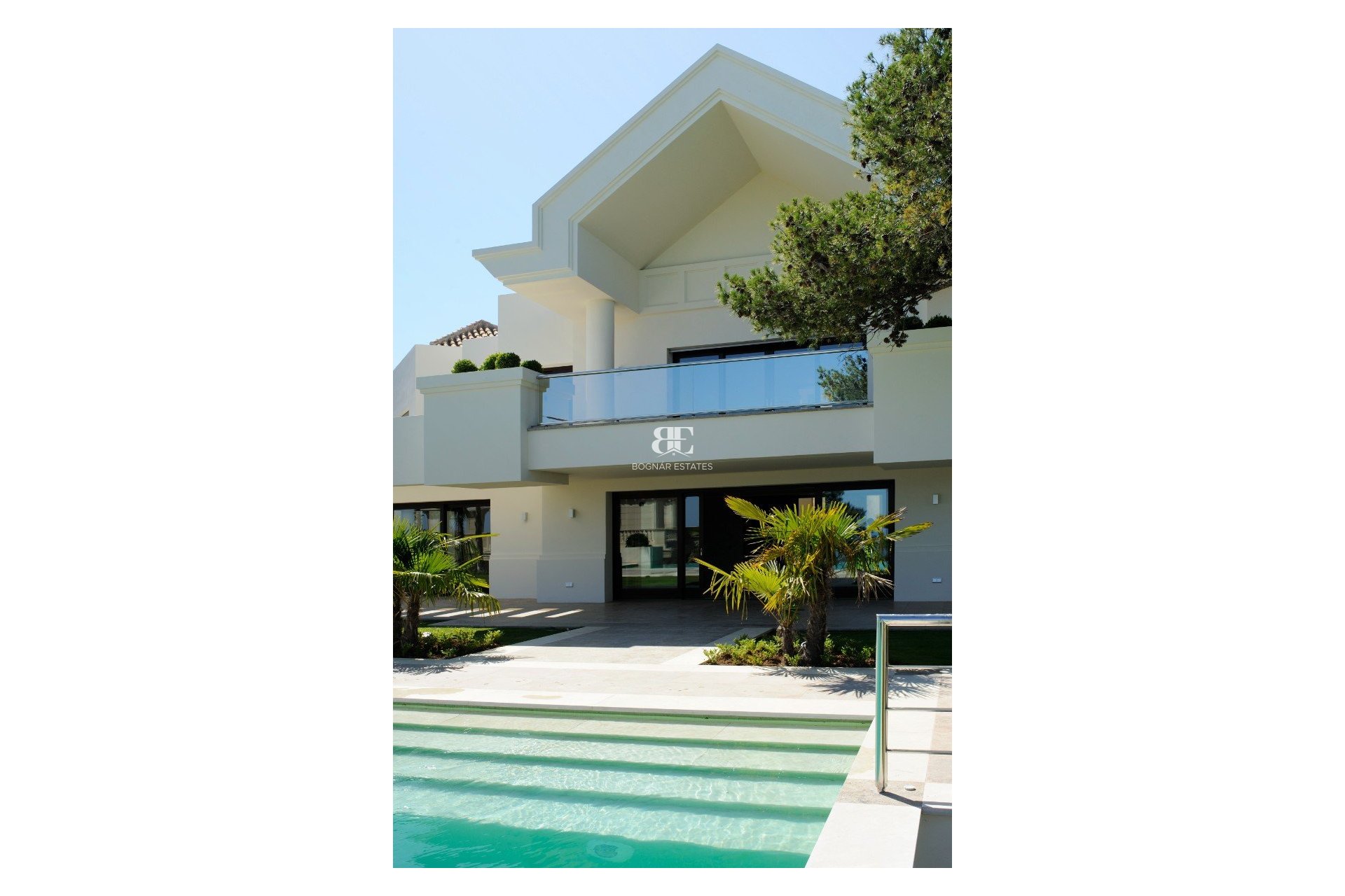 Herverkoop - Villa -
Marbella - Sierra Blanca
