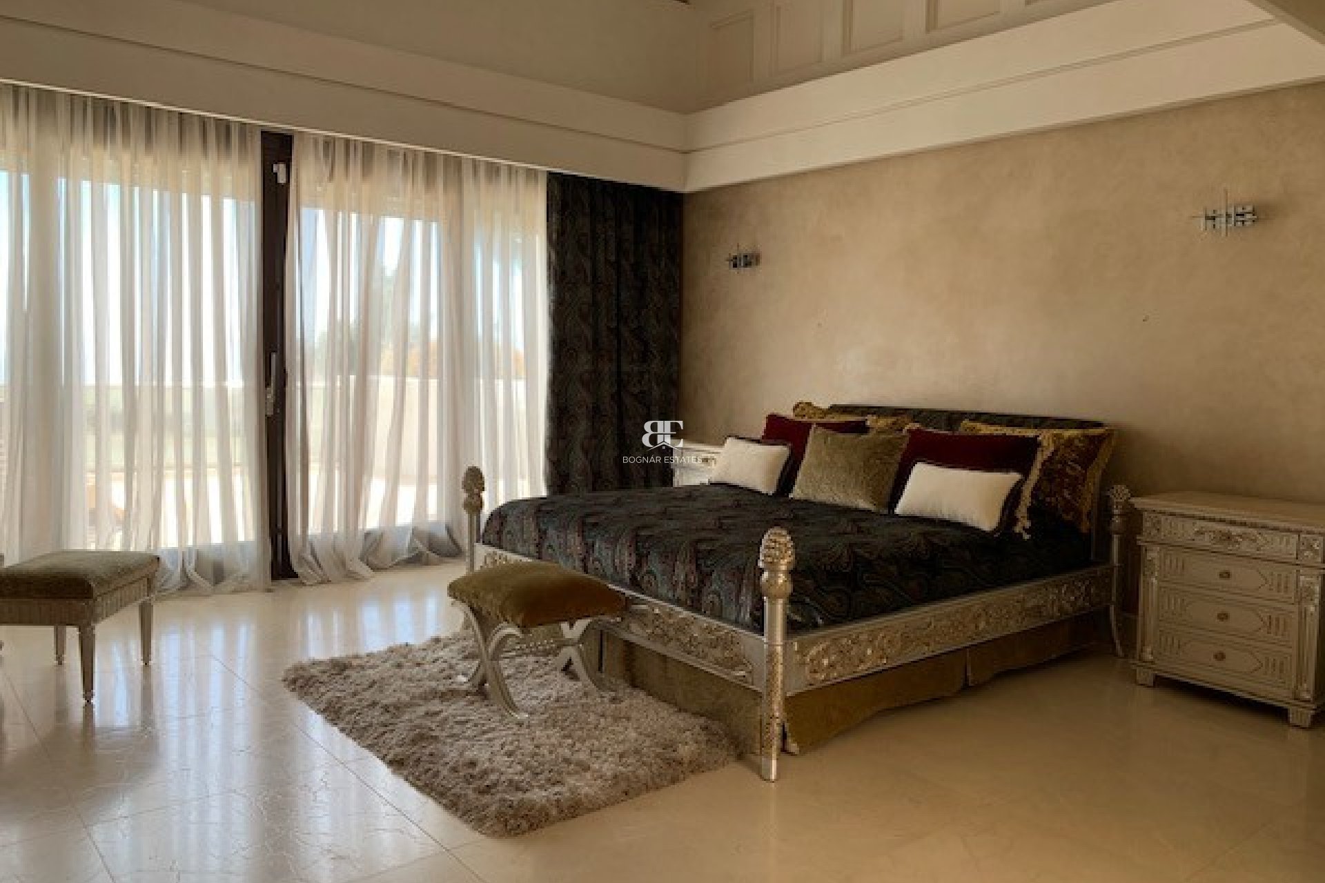 Herverkoop - Villa -
Marbella - Sierra Blanca