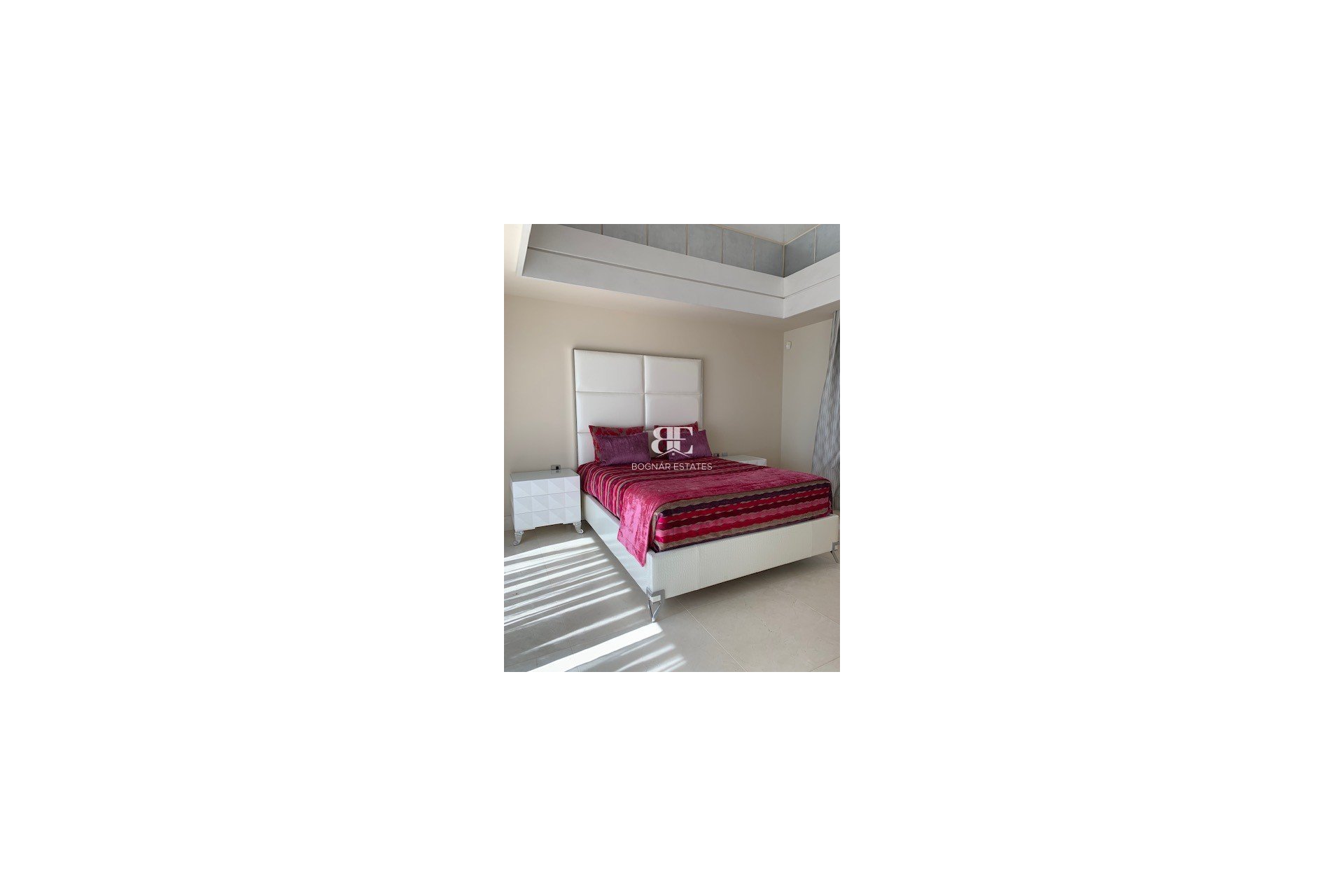 Herverkoop - Villa -
Marbella - Sierra Blanca