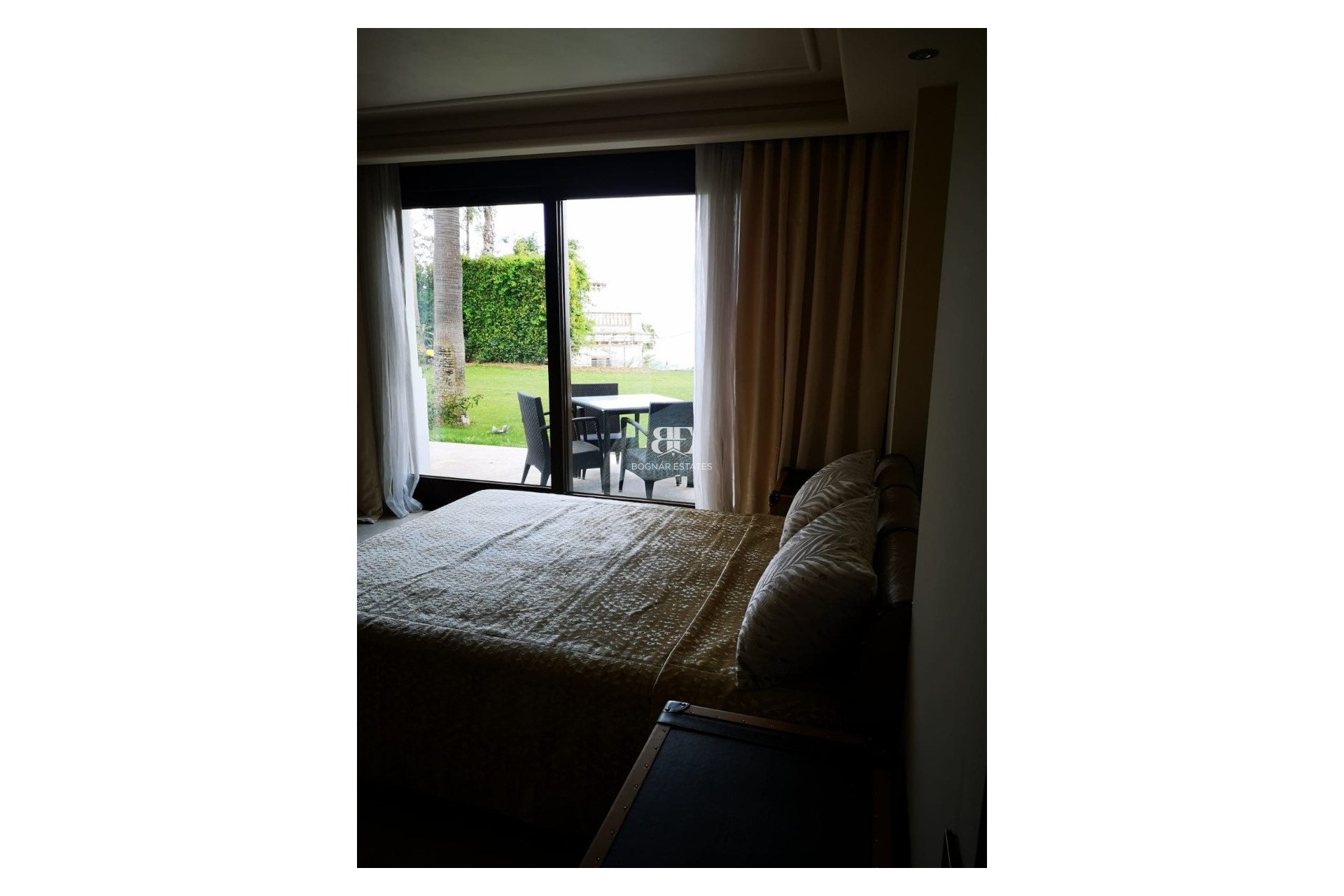 Herverkoop - Villa -
Marbella - Sierra Blanca