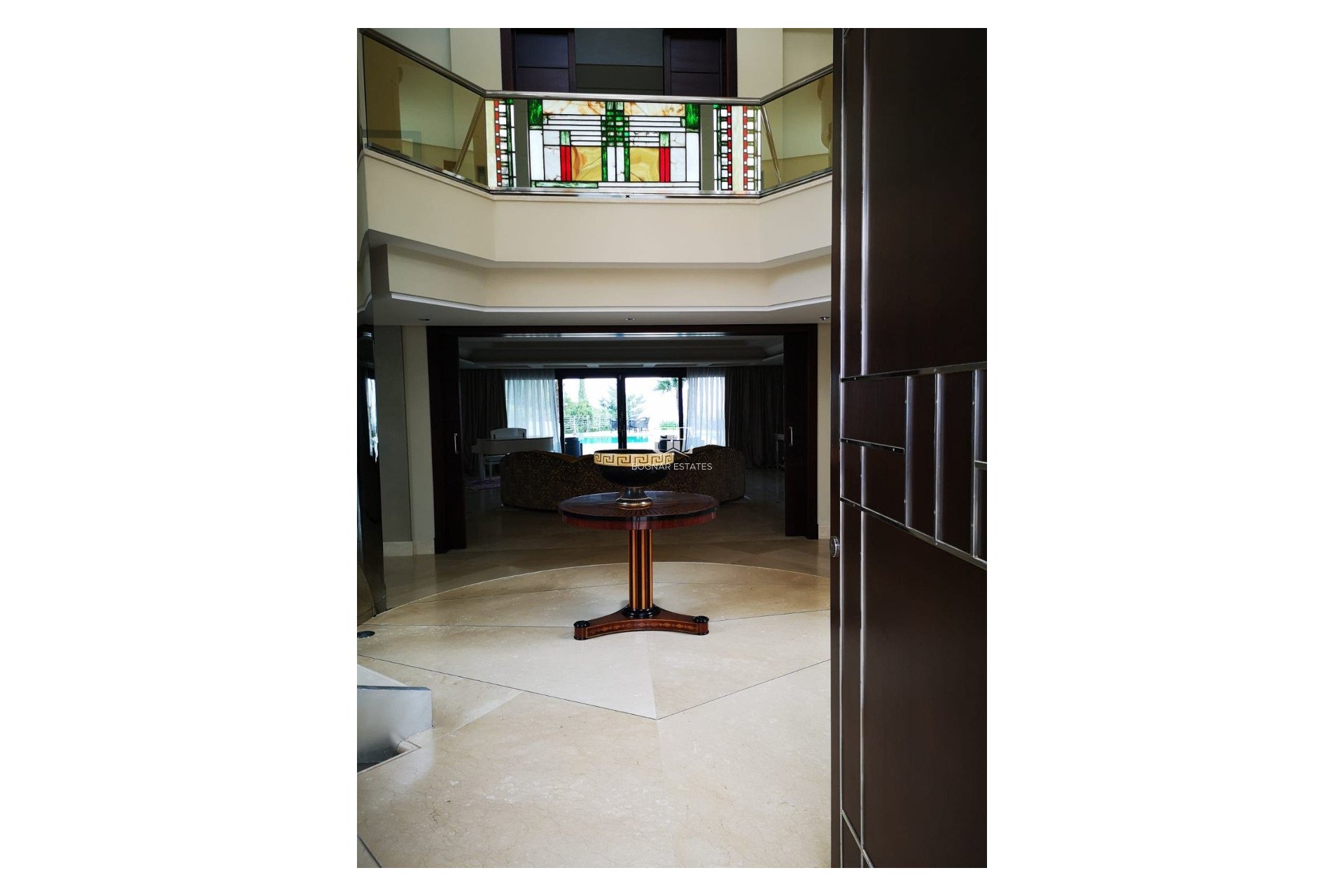 Herverkoop - Villa -
Marbella - Sierra Blanca