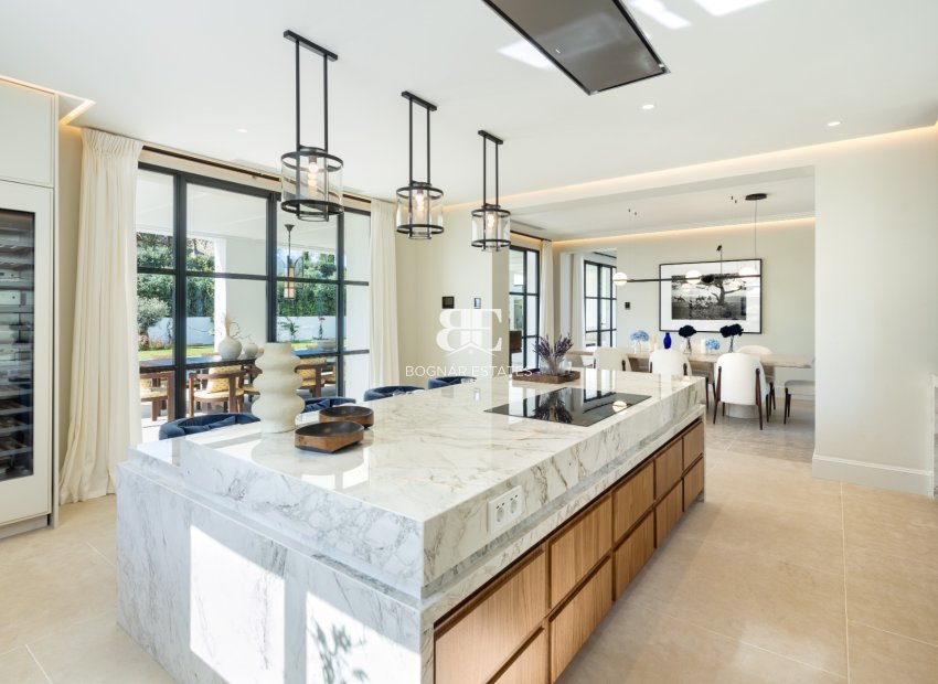 Herverkoop - Villa -
Marbella - Sierra Blanca