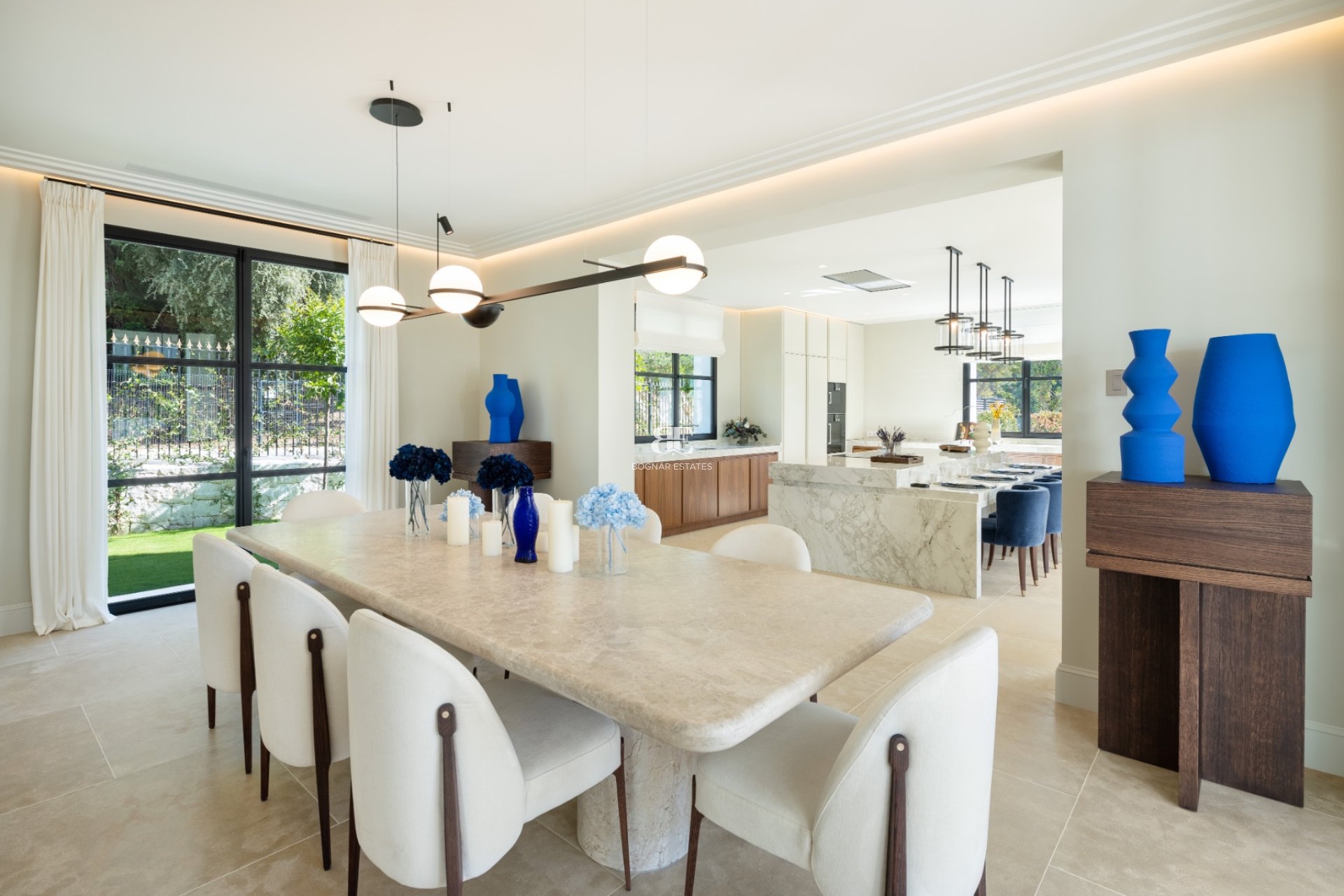 Herverkoop - Villa -
Marbella - Sierra Blanca
