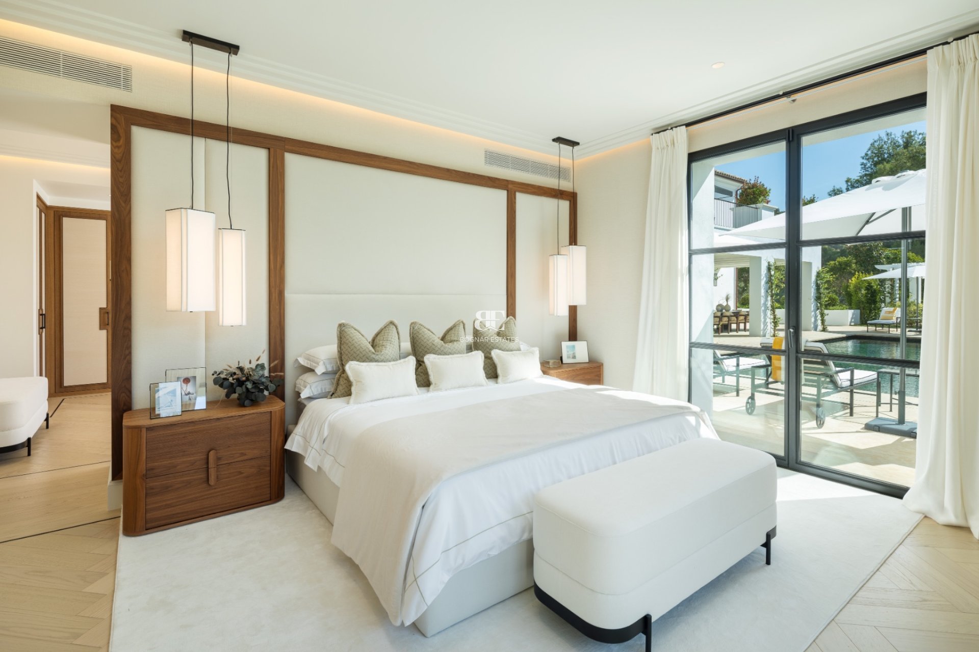 Herverkoop - Villa -
Marbella - Sierra Blanca