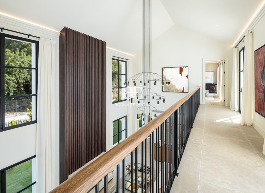 Herverkoop - Villa -
Marbella - Sierra Blanca