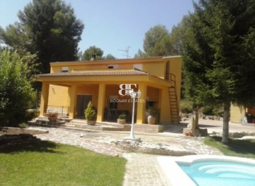 Herverkoop - Villa -
Ontinyent