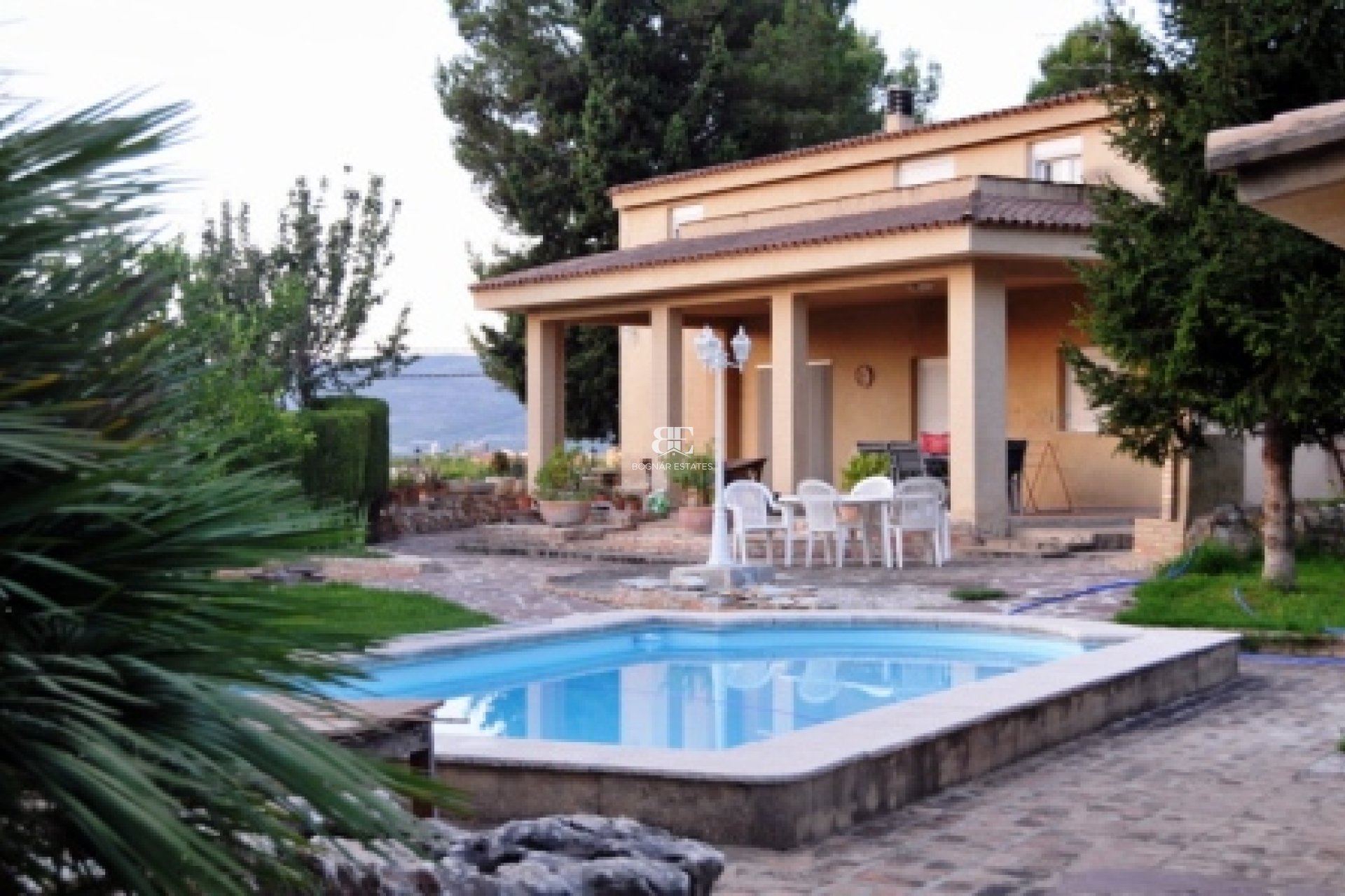 Herverkoop - Villa -
Ontinyent