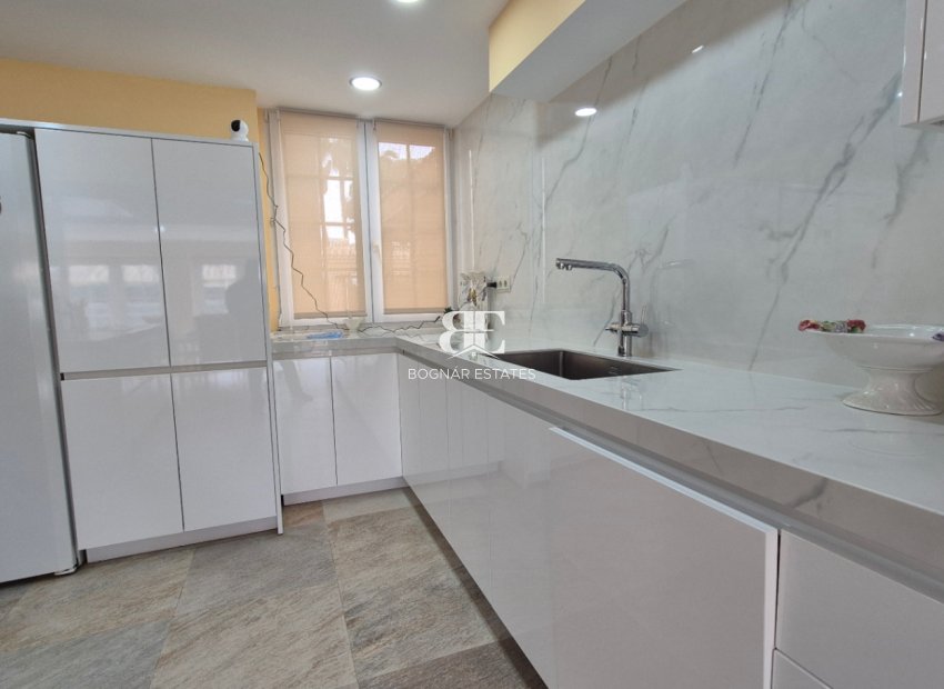 Herverkoop - Villa -
Orihuela - Costa Blanca Sur