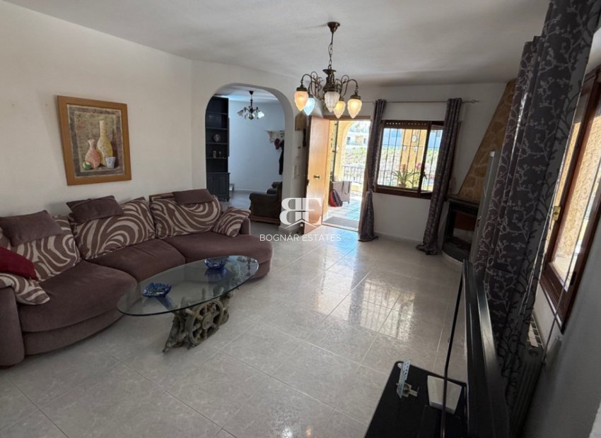 Herverkoop - Villa -
Orihuela - Costa Blanca Sur