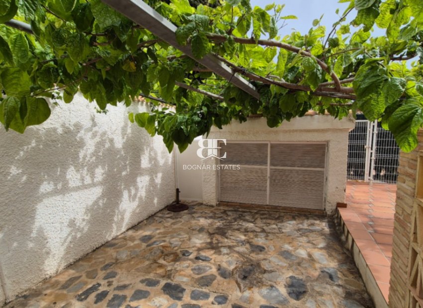 Herverkoop - Villa -
Orihuela - Costa Blanca